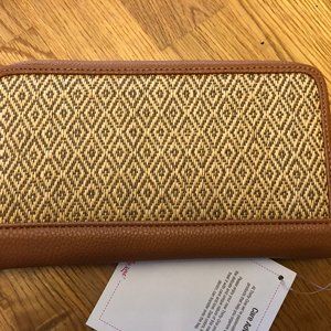 NWT Thirty One Wallet